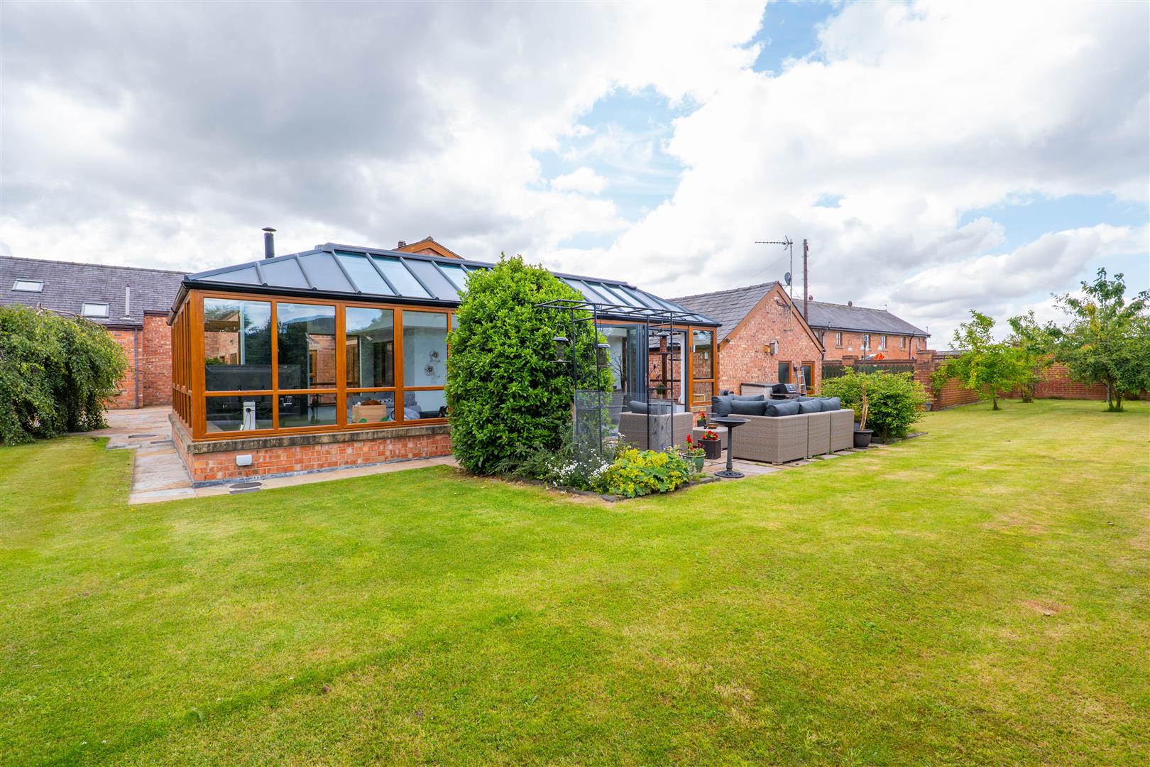 4 bed property in Doles Lane, Leyland